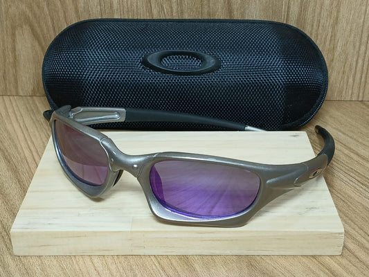 Oakley 24