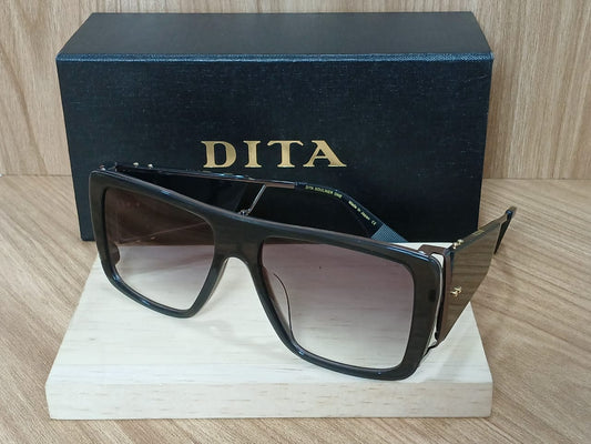 Dita 01